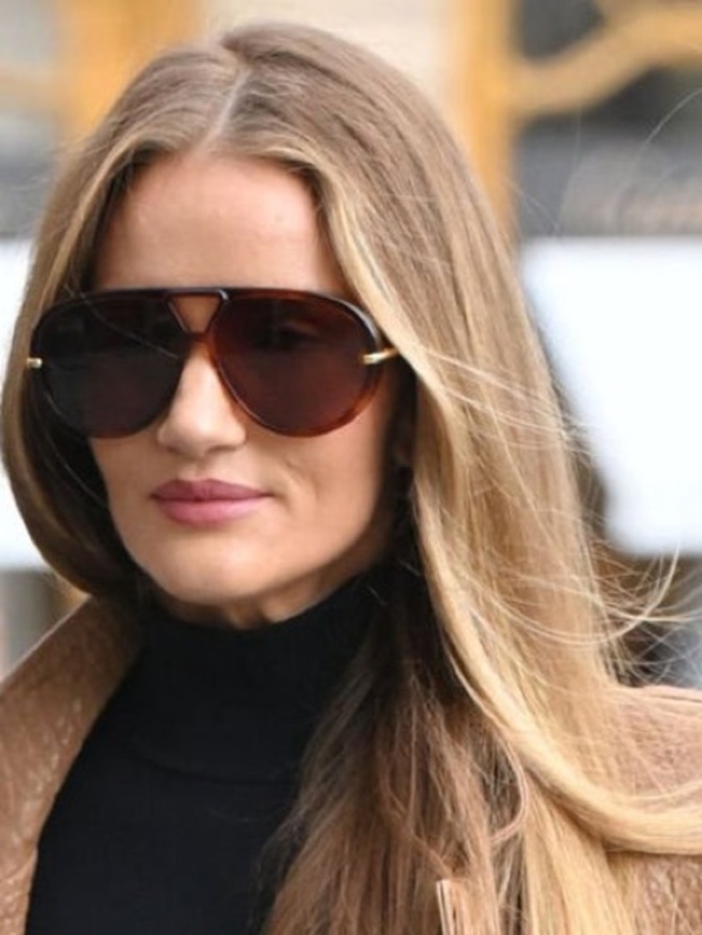 BOTTEGA VENETA Aviator Sunglasses • Brown/Gold • Like New • Celeb Favs - Picture 7 of 7